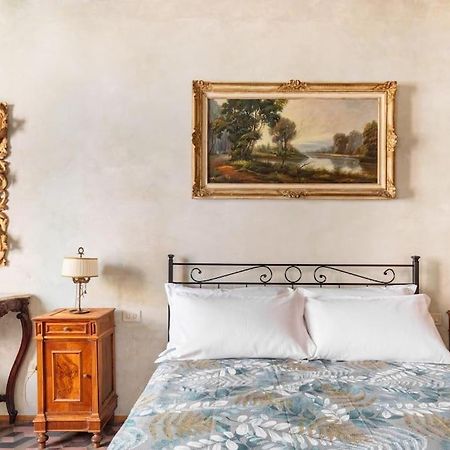 Central Elegant Apartment - Liberty House Bolonya Dış mekan fotoğraf