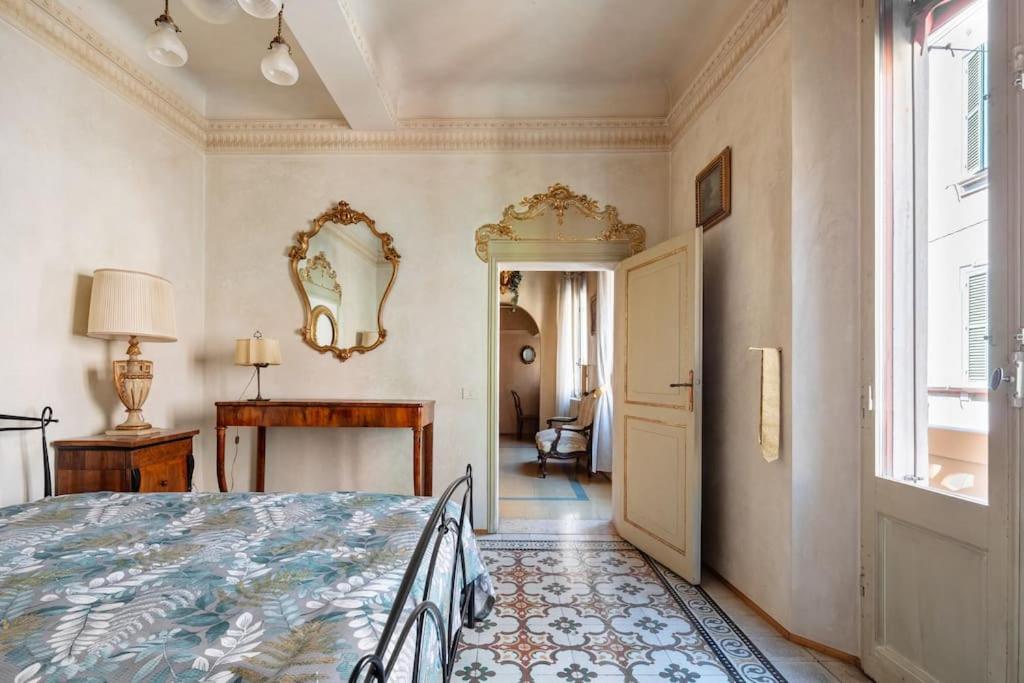 Central Elegant Apartment - Liberty House Bolonya Dış mekan fotoğraf