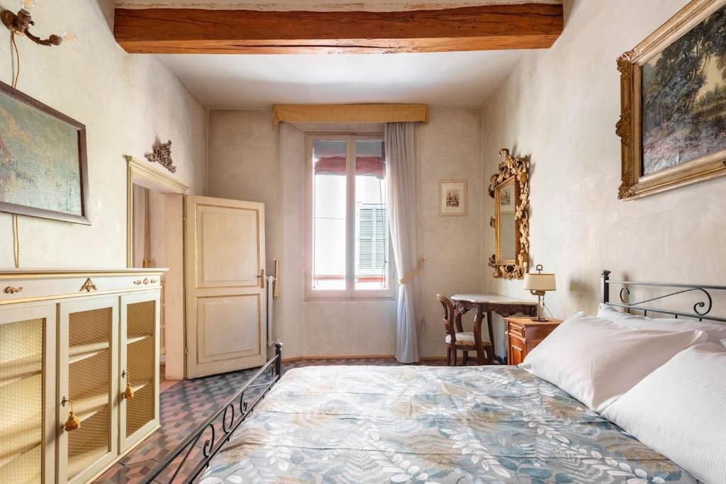 Central Elegant Apartment - Liberty House Bolonya Dış mekan fotoğraf