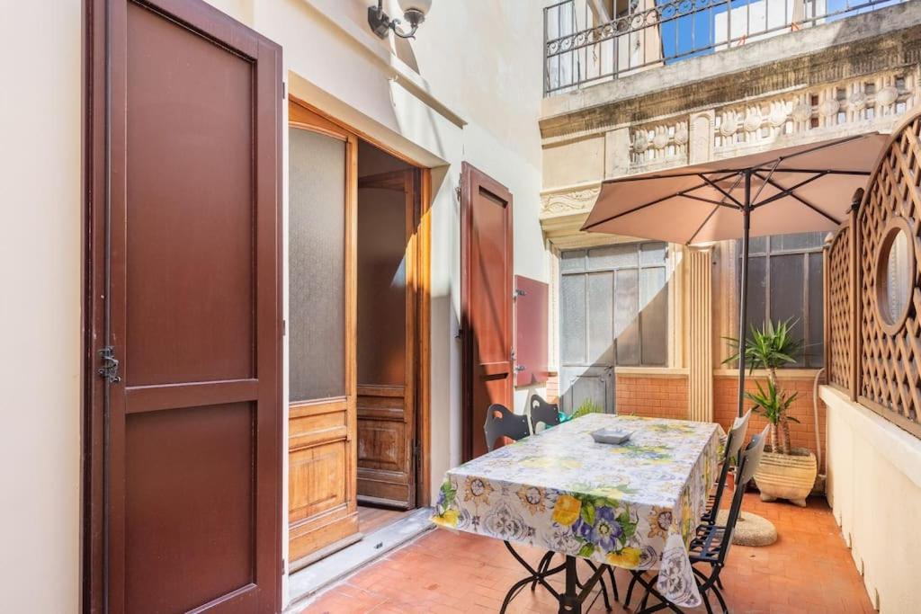 Central Elegant Apartment - Liberty House Bolonya Dış mekan fotoğraf